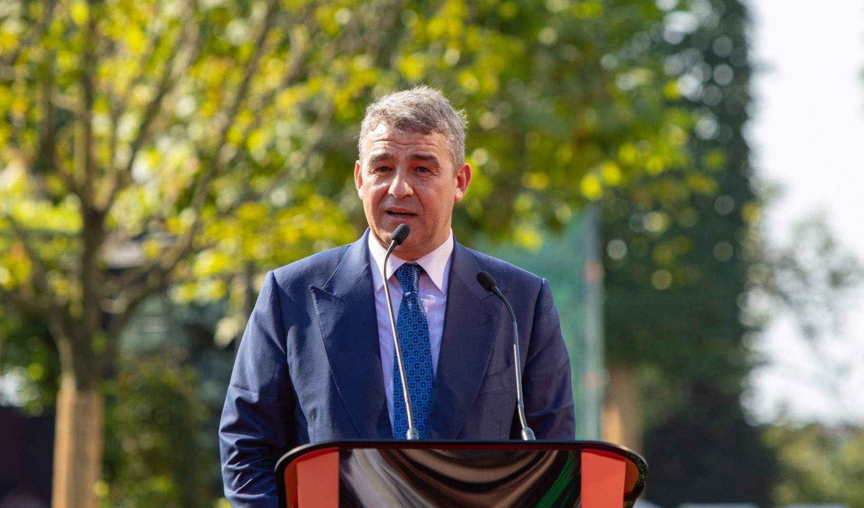 Iulian Dascalu, Presedintele companiei IULIUS